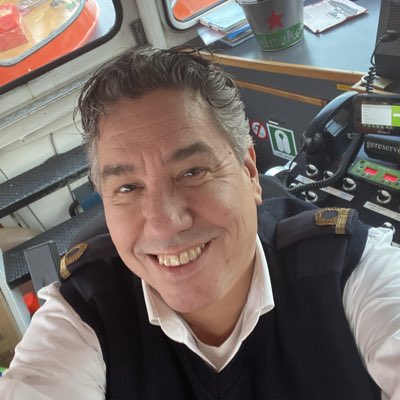 kapitenFrans's tweet photo. #nieuweprofielfoto https://t.co/nhGScIKDTj