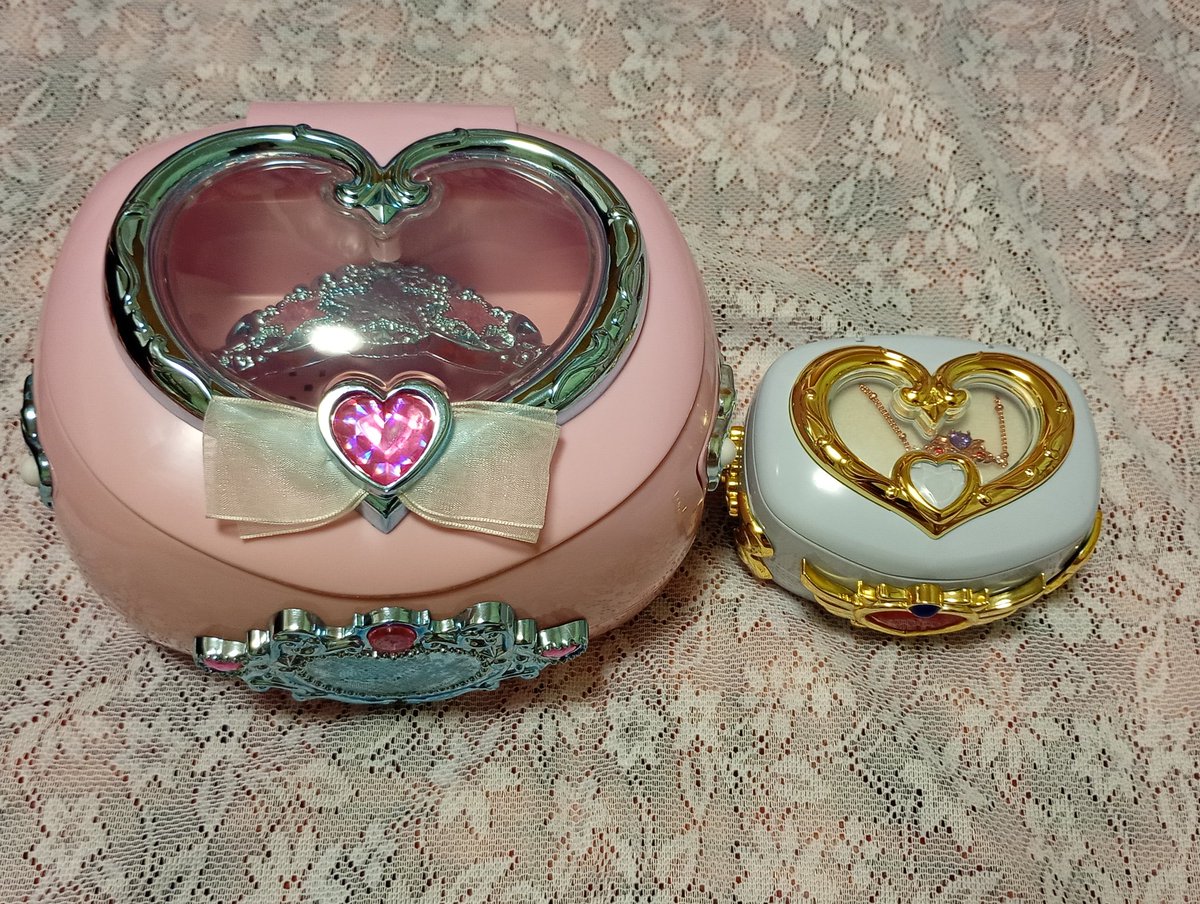 ウェディングピーチのセントメロディーボックスの当時品は高すぎて買え