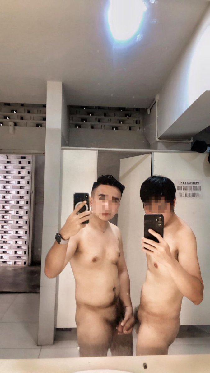 BigjojoDick's tweet photo. This could be the end of everything
So, why don't we go somewhere only we know?
#nudist #nudistoutdoor #bugil #bugiloutdoor https://t.co/iuRSRlk4VK