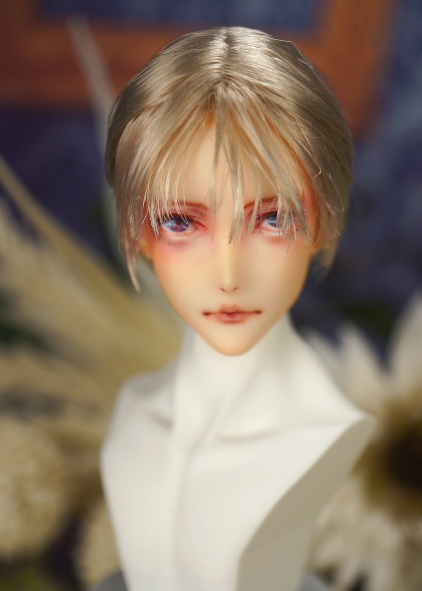 🌸2月23日(月・祝)  #ドールショウ77 参加します  
cbcd.(ちびちび問屋。) 3階C-12 
今回も #オビツ30 ヘッドお兄さん祭りです 
4人目 「雨水-うすい-」  
降る雪も雨になり、つもる氷は溶け、やがて水になり、水はさらさらと流れる
でも、その水はまだ冷たくて…
… 詳しくはリプのリンク先にて