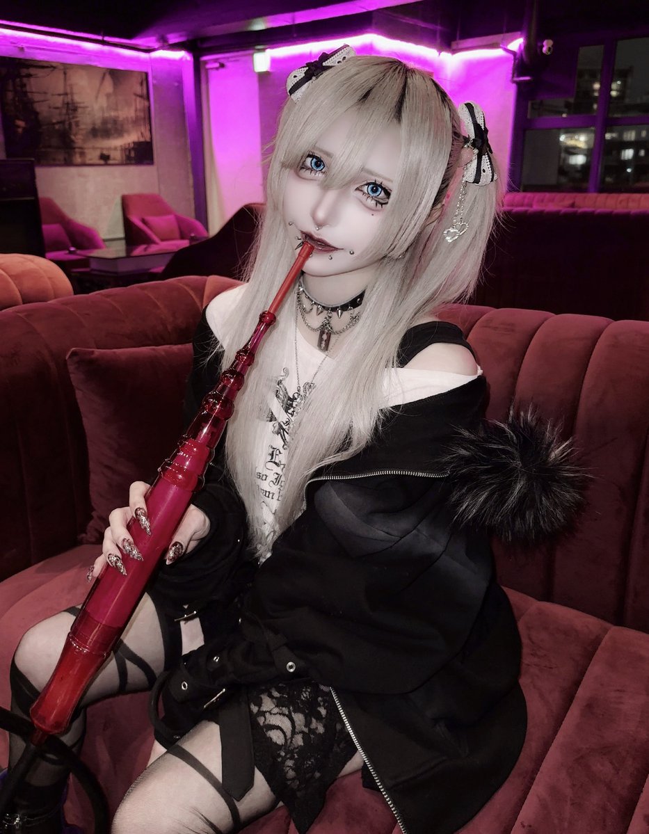 紫月 レンゲ 【 マーキュロ 】 (@Renge_Mercuro) / Posts / X