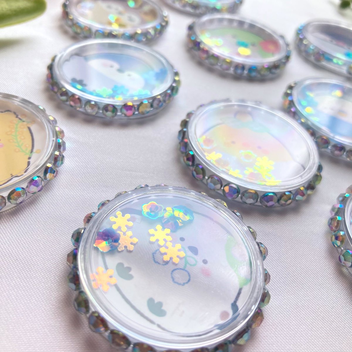 #そうさくマーケット グッズ紹介

🆕花ことりシャカシャカシール

手作りの大きなシャカシャカシールです♡♡
キラキラお花のパーツが入っています🌼