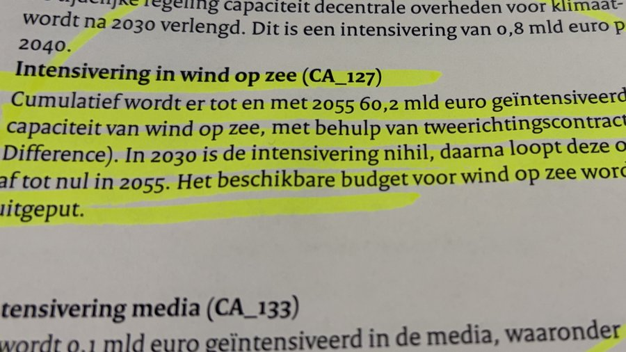 60 miljard voor wind op zee maar geen geld voor de zorg en de #AOW..... #stemzeweg