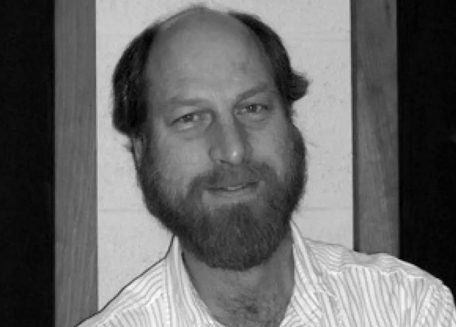 🔴🇺🇸EEUU - #ULTIMAHORA
🚨🤔ASTROFISICO DE CALTECH E INVESTIGADOR DE LA NASA ASESINADO....

Este de la imagen es Carl Grillmair y a sus 67 años ha sido asesinado de un disparo en la cabeza. Esta no seria mas que otra noticia mas de sucesos, de no ser por quien es Carl Grillmair, a