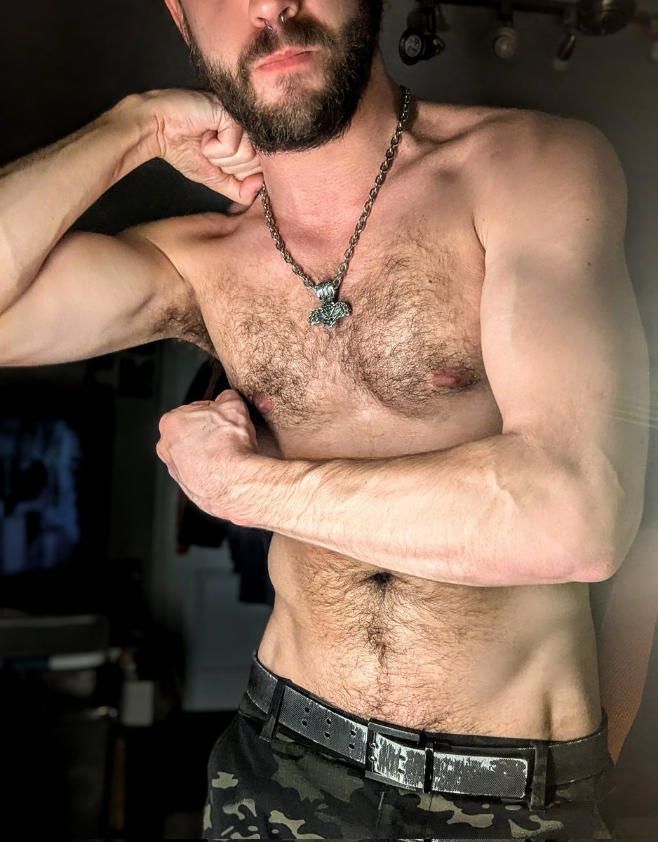 JacksonHoser's tweet photo. Posted a shit ton on my OF this month, been a horny boy recently 🤠 https://t.co/ofCYd7K40r