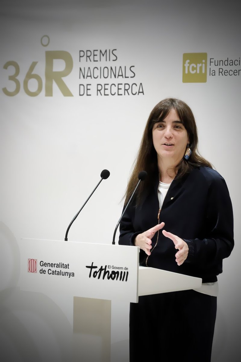 Recerca i Universitats tweet media