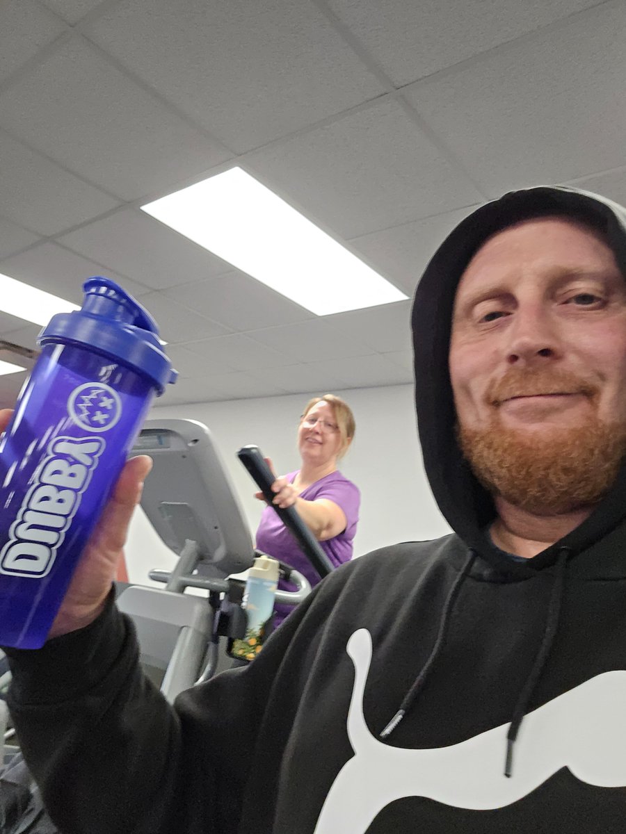 erocbaby82's tweet image. Honey Pie and me both at the gym!! Started the a.m. with some blessings. Rocking that DUBBY HYDRO, Grapefruit Citrus blend!! Cause @DubbyEnergy ain't just for gaming baby!! Good morning and #onelove @kick @kickcommunity @TeamInspire__  @DubbyEnergy kick.com/erocbaby82