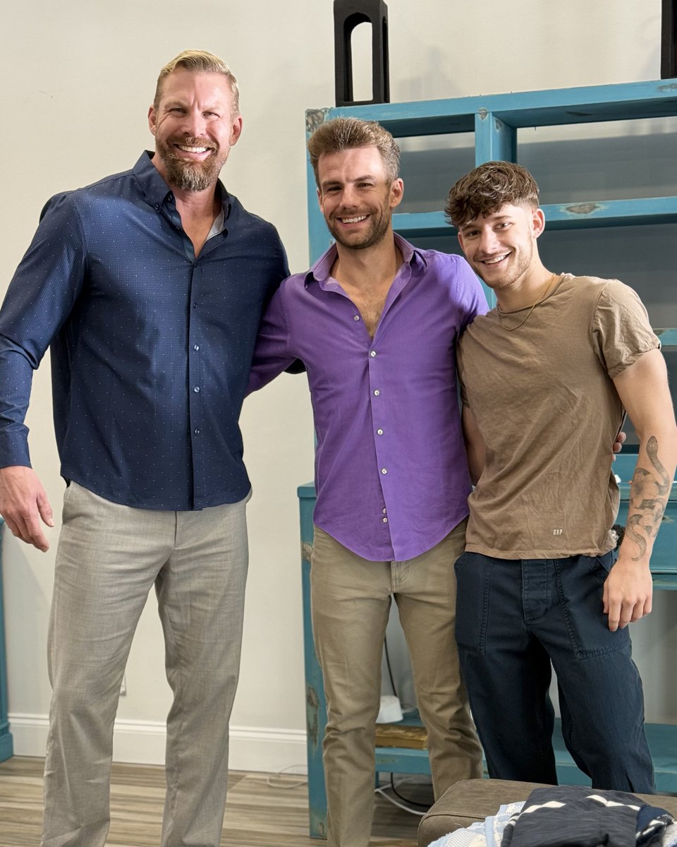 Full bars. Strong connection. 

<a href="/DexDevall/">Dex Devall</a> <a href="/Tripptallon/">Tripp Tallon</a>