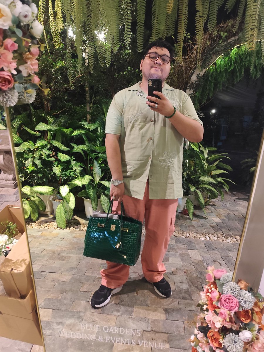 Four outfits during my brother's wedding, from set up, to pictorial, to ceremony, and reception. Bonjing na bonjing 😅