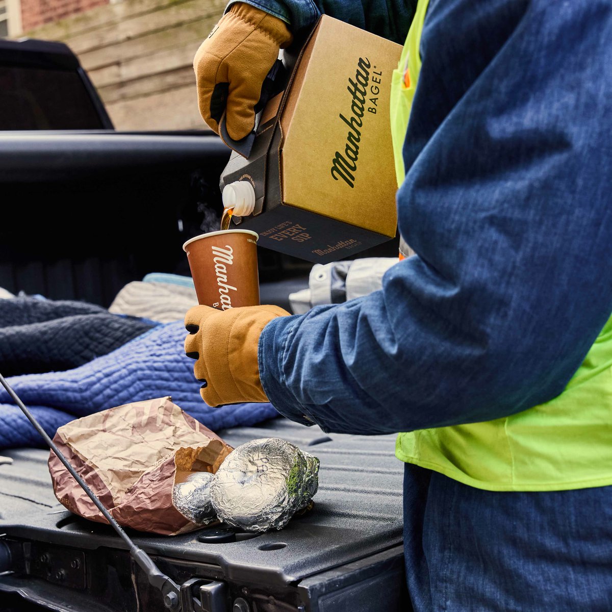 😴Wake up for a breakfast that works as hard as you do. 😁💪

Our fresh-baked bagels, hot coffee, and breakfast are built to keep pace with your routine - from early starts to long days ahead. ☕

⚡Order ahead and keep moving: vist.ly/4s9pw

#bagel #coffee #breakfast