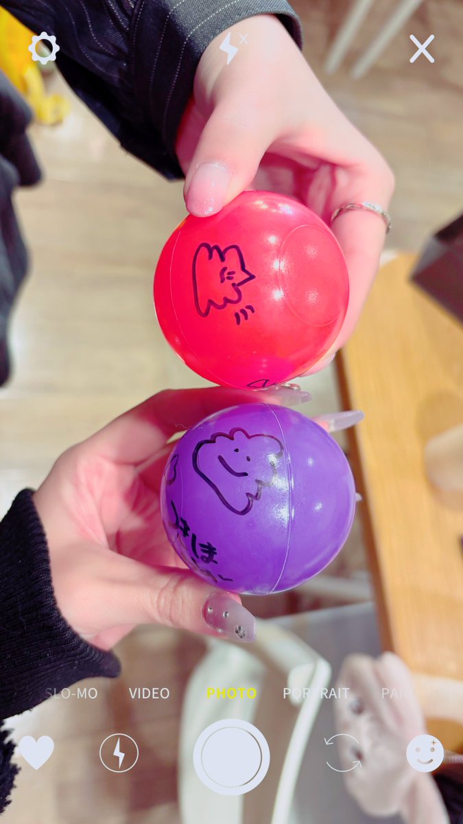 メリーミューズさんのZeppワンマンで花音のサインボールもあったんだよ