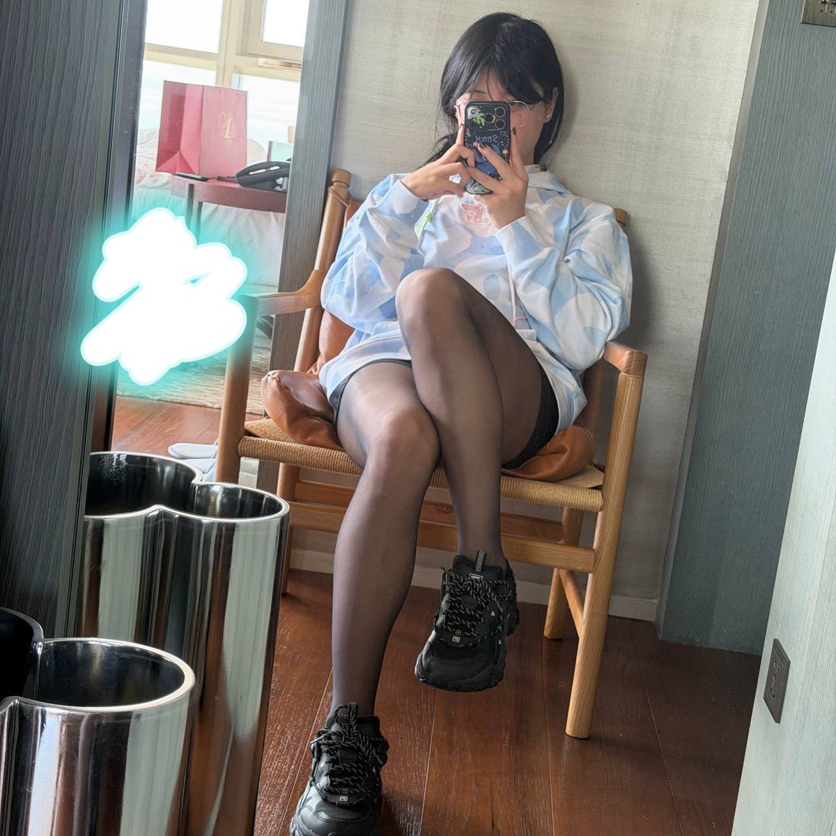 Fleabag(广东打工版) tweet media