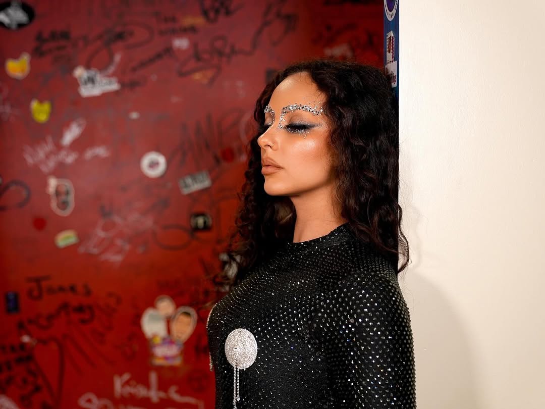 jadethirlwall's tweet image. Baby clap for the make up in Silver Spring 👏🏽

Glam by Byron London
Photos by @adambgoodall