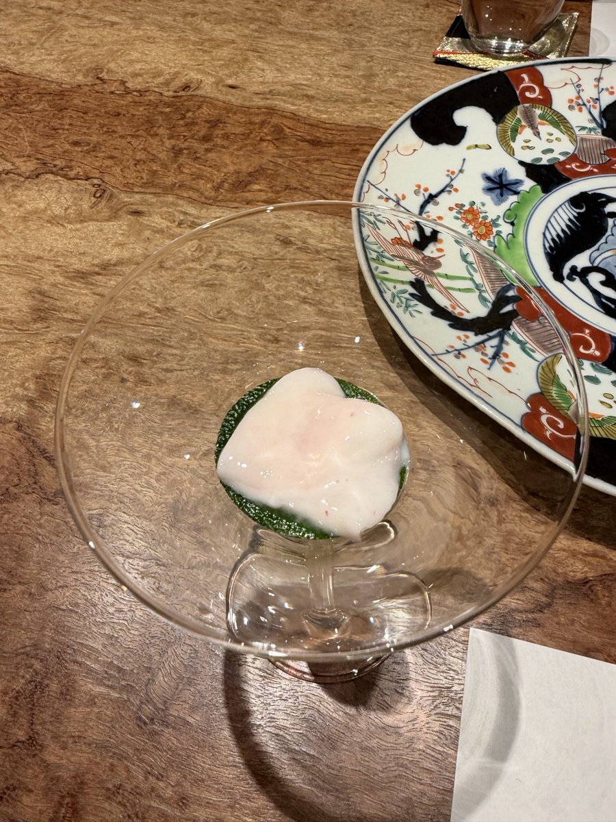 mayuka085's tweet photo. 白子酒に白子のお寿司、焼き白子に白子のお刺身🥰
白子三昧でカンパーイ(*´>ω<`*)✨ https://t.co/KQe12mAd6k