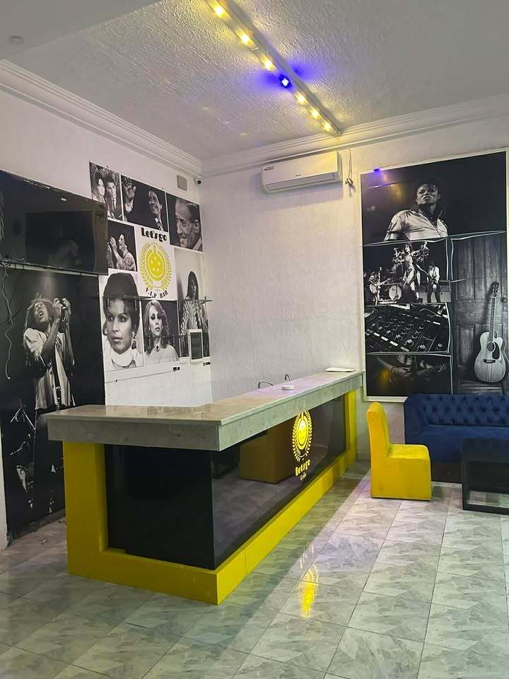 Fatertn's tweet photo. Café-Restaurant Marseille, situé en plein centre-ville (9 rue Marseille), vous accueille sur deux étages, ouverts jour et nuit.

Profitez d’un menu varié avec un large choix de plats et de boissons (café, rafraîchissements, etc.) à des prix très raisonnables. https://t.co/rv5eEqdODb