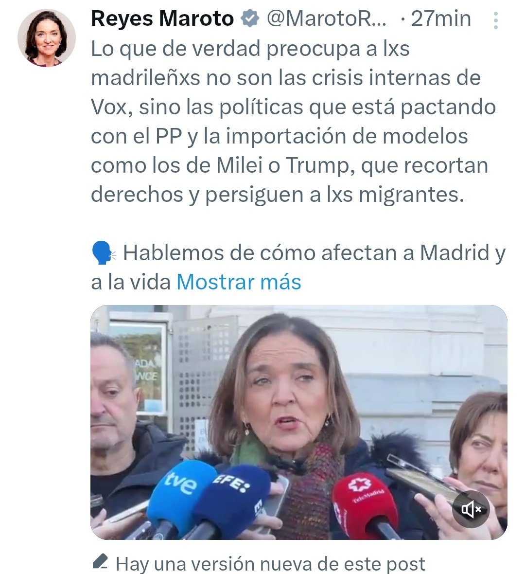 Queréis un ejemplo de por qué cada vez más la izquierda está alejada de la realidad? Esta pija de Valladolid, que bien se conoce por allí, de familia bien franquista, solo sabe decir derecha derecha, y poner muchas "x" en sus mensajes. Otra que no había hablado nunca con Aldama..