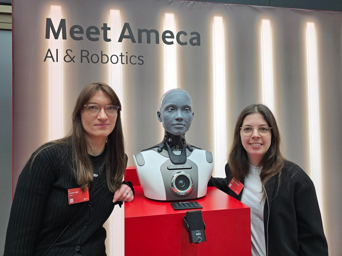 Reply in Deutschland tweet media