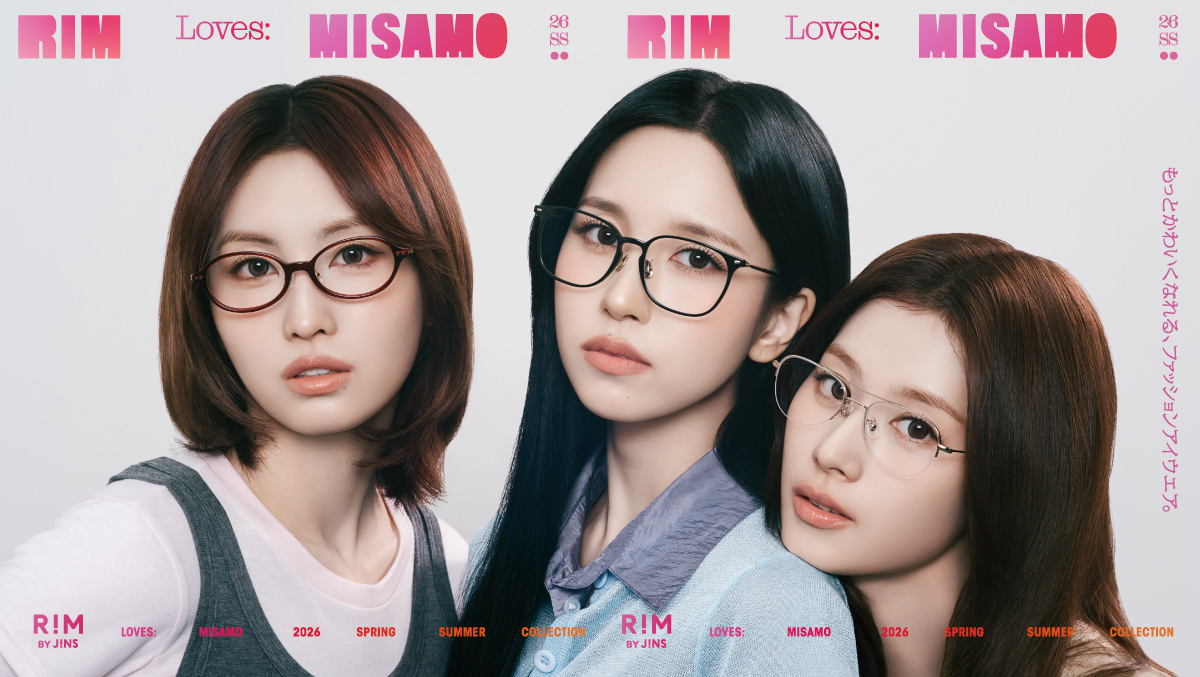 oricon's tweet photo. MISAMO がブランドアンバサダー就任💗
JINSの姉妹ブランド「RIM（リム）」
＼コンセプトフィルム解禁／

プロモーション第1弾スタート❇️
「今日のアイウエア、どれにする？」
公式YouTubeチャンネルで公開🎦

RIM全店舗でMISAMO就任記念
キャンペーンも💕
https://t.co/Q32T6eguO1

#MISAMO https://t.co/QfKhr5rJkc
