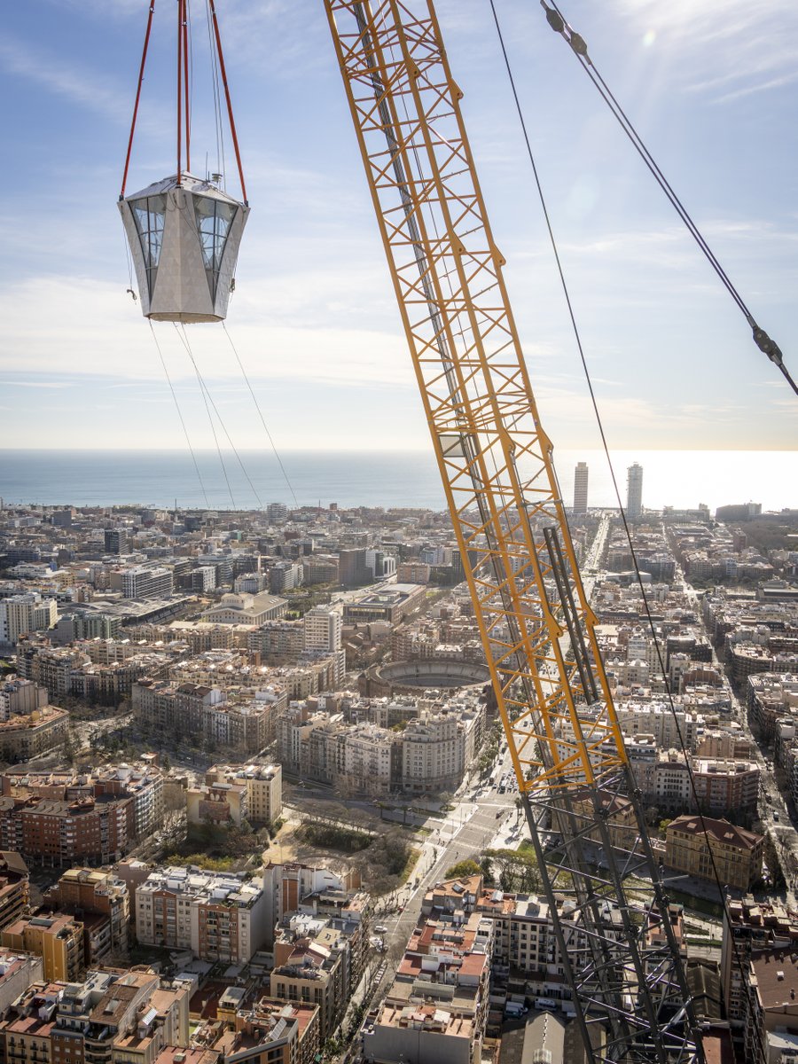 La Sagrada Família tweet media