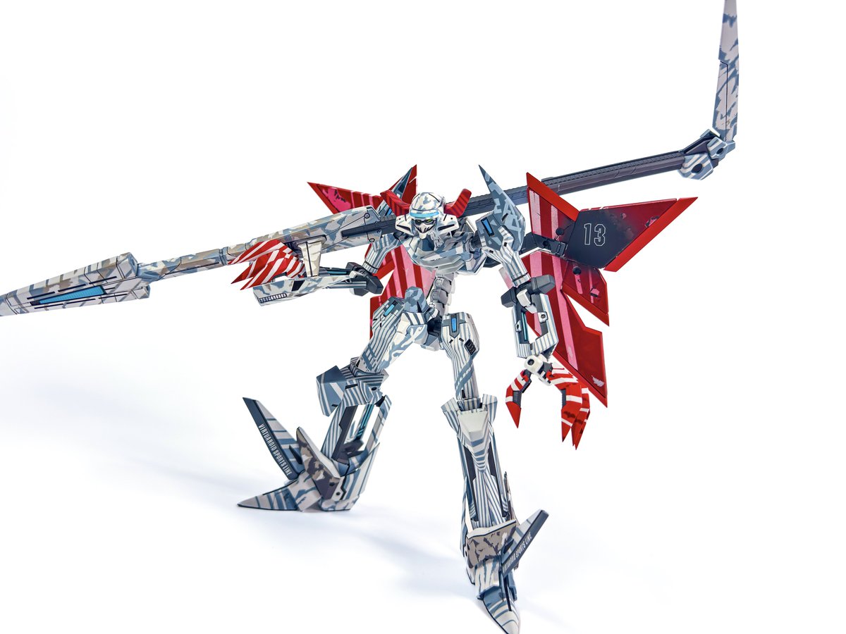 確かに難しい改造などはなく、地道な塗装の繰り返しではあります その