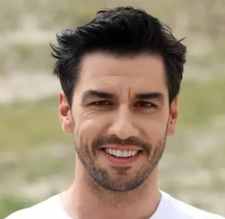 Hola, buen día, lindo fin de semana, que su viernes sea maravilloso, repleto de salud, amor y muchas bendiciones para ustedes y sus familias 🙏🏻 besos y abrazos 😘🫂❤️‍🩹 #ArasAydın