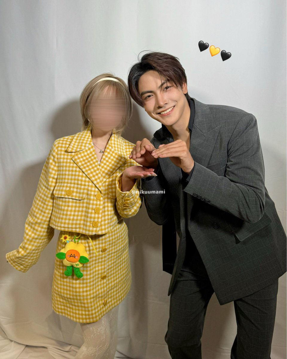 Joong2ショ①
撮影後ワウッ（低音）って鳴き真似もしてくれて、でっかいパピー可愛すぎたᐡ> ·̫ <ᐡ🖤🐾
#GMMTVFanFest2026JP
#จุงอาเชน