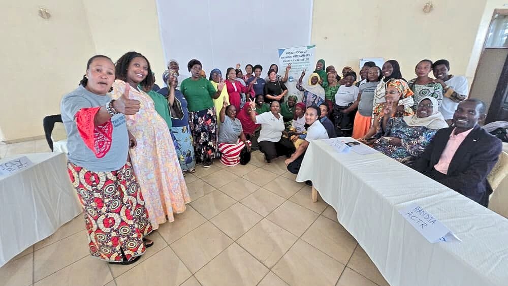 Today, under 'AMAHORO N'ITERAMBERE' project, women traders engaged in cross-border trade between Rwanda and the DRC gathered for a transformative training session focused on economic rights and financial mastery in <a href="/RubavuDistrict/">Rubavu District</a> 

Economic independence is about more than just
