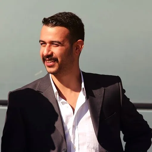 ''Dağlar kadar acımız var.''