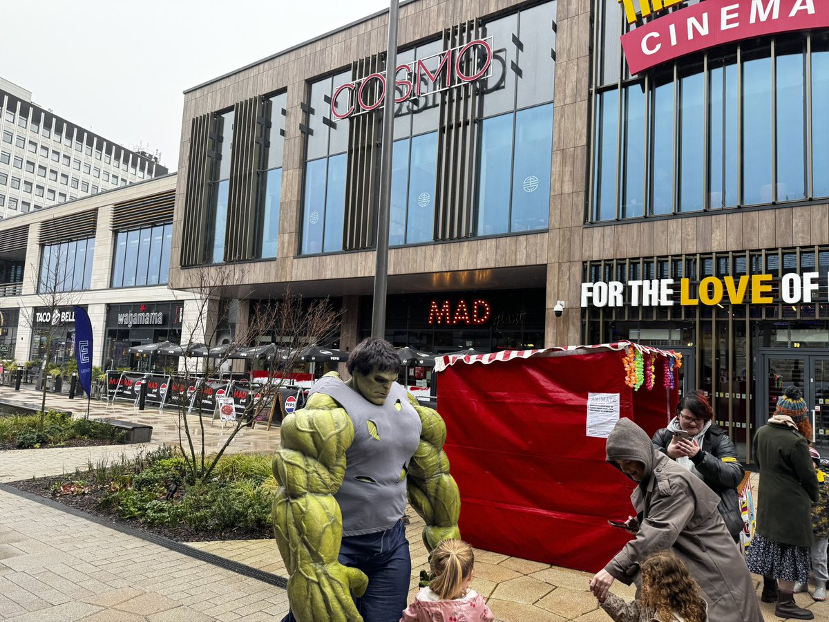 MelClose55's tweet photo. Happy 1st Birthday #Animate !!
The complex is absolutely buzzing this morning as people join @ArcCinemaUK #Hollywoodbowl @#Argentolounge #Cosmo #Askitalian #MadGiant &amp; @prestoncouncil to celebrate.
Lots of activities on all day ❤️ https://t.co/Eoe6siZrfY