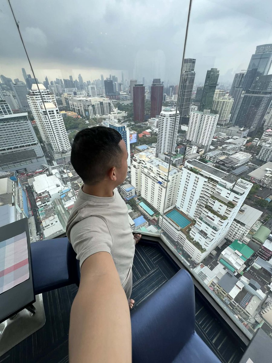 sok han tweet media