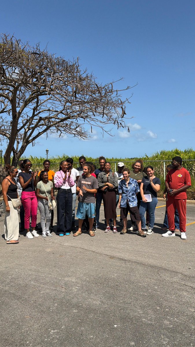 Ashley Lashley tweet media