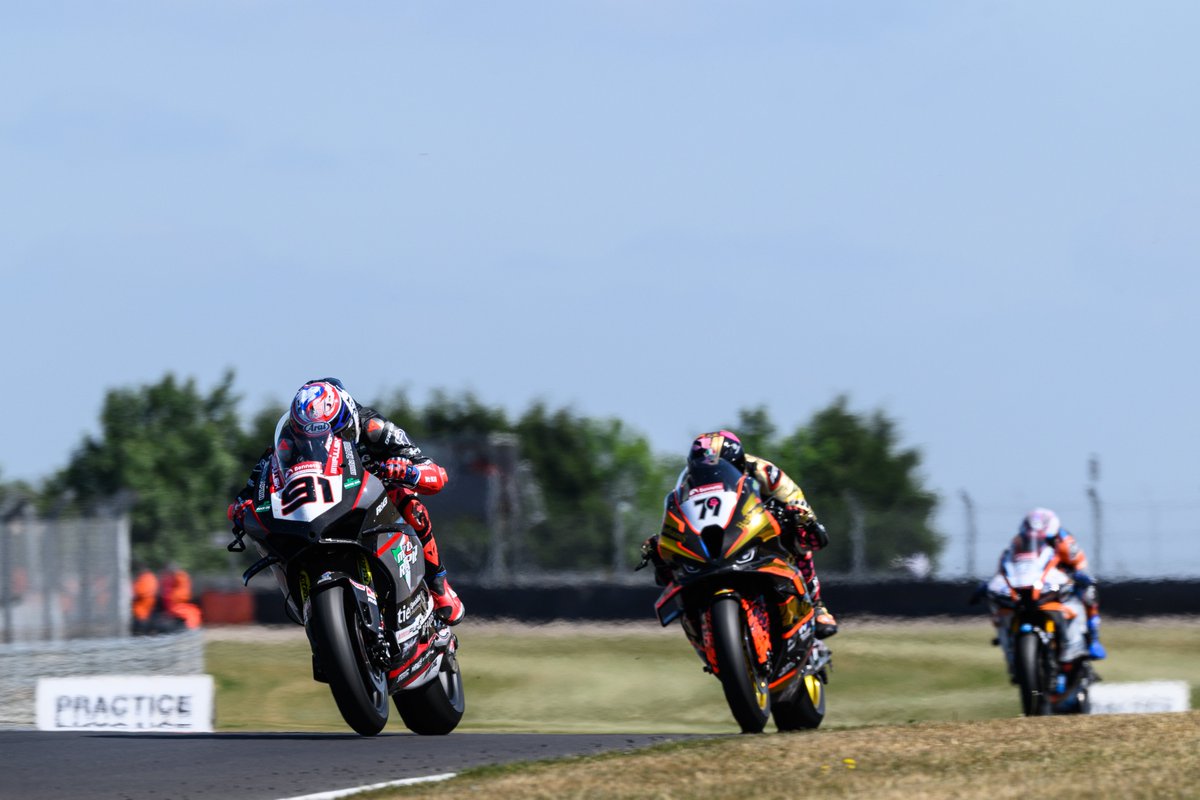 British Superbike Championship tweet media