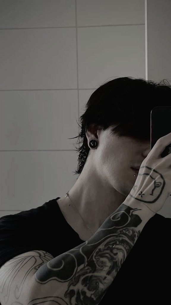— ᮫꒦꒐ ࣭ ֹ𝔄𝔰𝔱𝔞 𖤐 tweet media