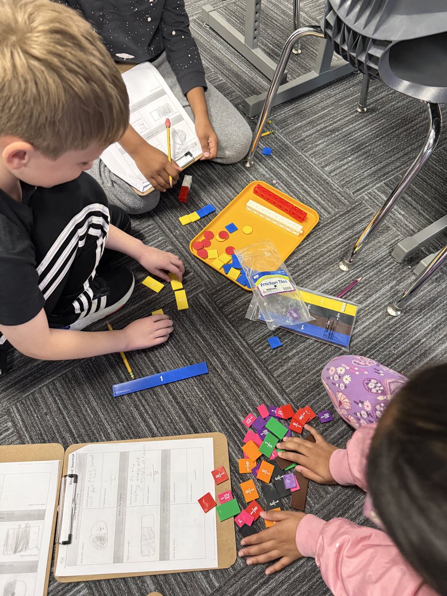 educatorataylor's tweet photo. Lots of fraction action going on! @PISDJacksonElem https://t.co/vE6dmxpfGy