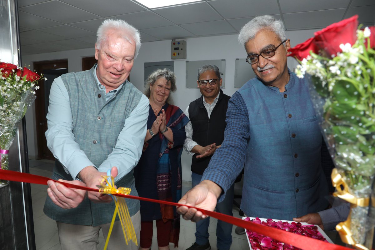 ICGEBNewDelhi's tweet photo. Today, Dr. #LawrenceBanks, Director-General,
@ICGEB , inaugurated new research facilities at the
@ICGEBNewDelhicampus, marking a significant milestone in strengthening advanced Biotech infrastructure. He was accompanied by Dr. @ramesh_sonti , Director, @ICGEBNewDelhi, along with faculty members and administrative staff. The newly launched state-of-the-art Plant Growth Facility will enable precise control of environmental conditions such as temp, humidity & light, providing researchers with a highly regulated setting to study plant performance & stress responses. The Algal Scale-Up & Bioprocessing Facility (ASPIRE) will accelerate the development & demonstration of scalable algal technologies for carbon capture & the production of high-value bio-based products, advancing sustainable biotechnology solutions. During the visit, Dr. Banks also visited the recently refurbished residential hostel block and handed over the keys to resident students, reaffirming #ICGEB’s commitment not only to cutting-edge research but also to strengthening campus infrastructure and student well-being.