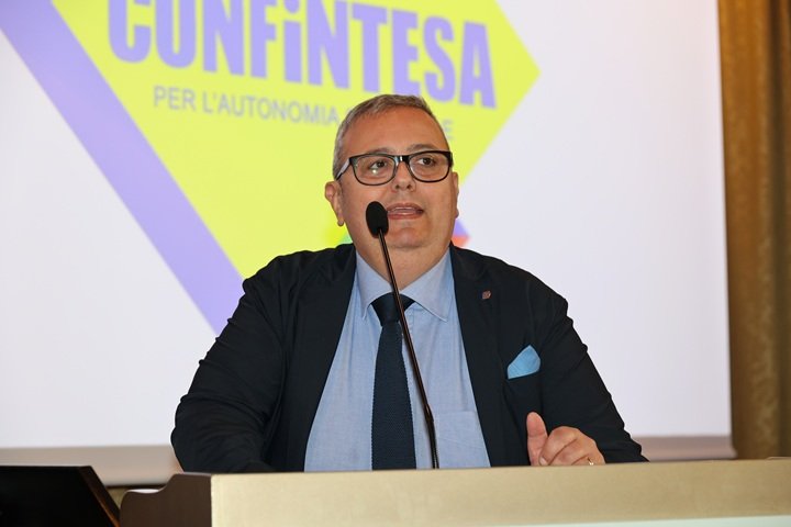 #Amato, (#ConfintesaSanità): 300mila lavoratori della #sanitàprivata in attesa del rinnovo del #CCNL #AIOP/#ARIS.
confintesa.it/2026/02/20/ama…