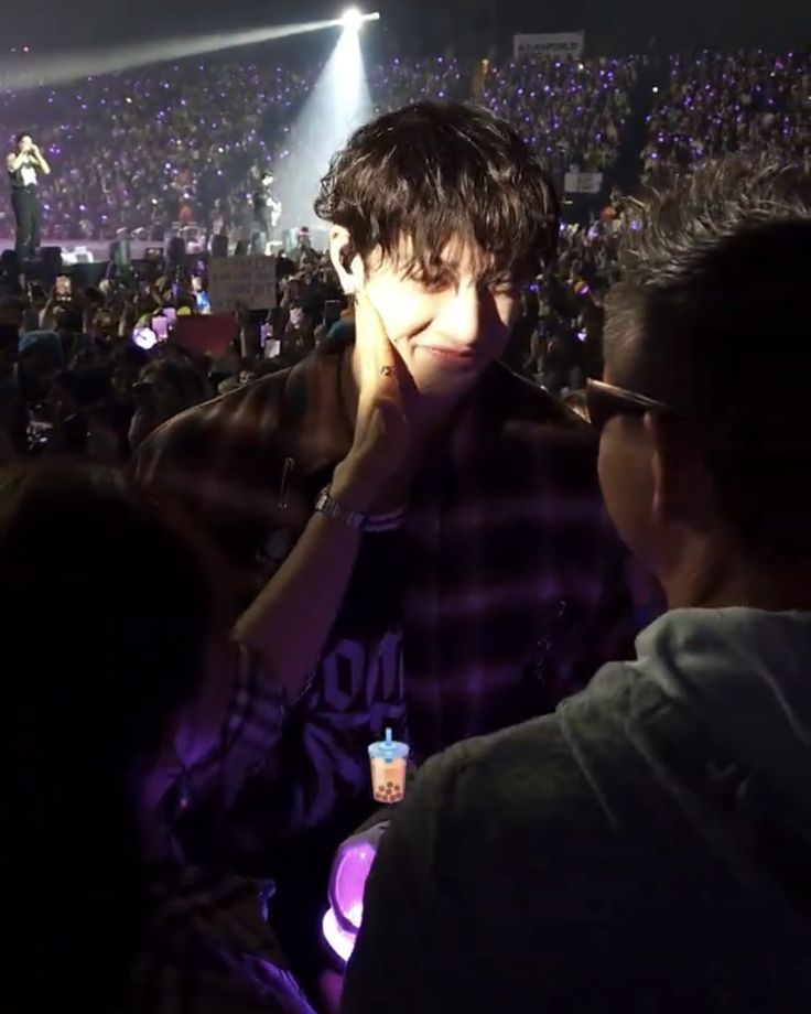 thrccracha's tweet image. the most heartwarming chan picture ever existed