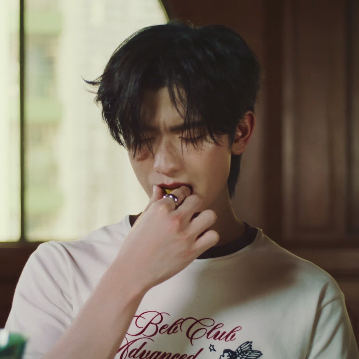 ilysomas's tweet image. กิมเยอะ ๆ จะได้โตไว ๆ 🐈‍⬛