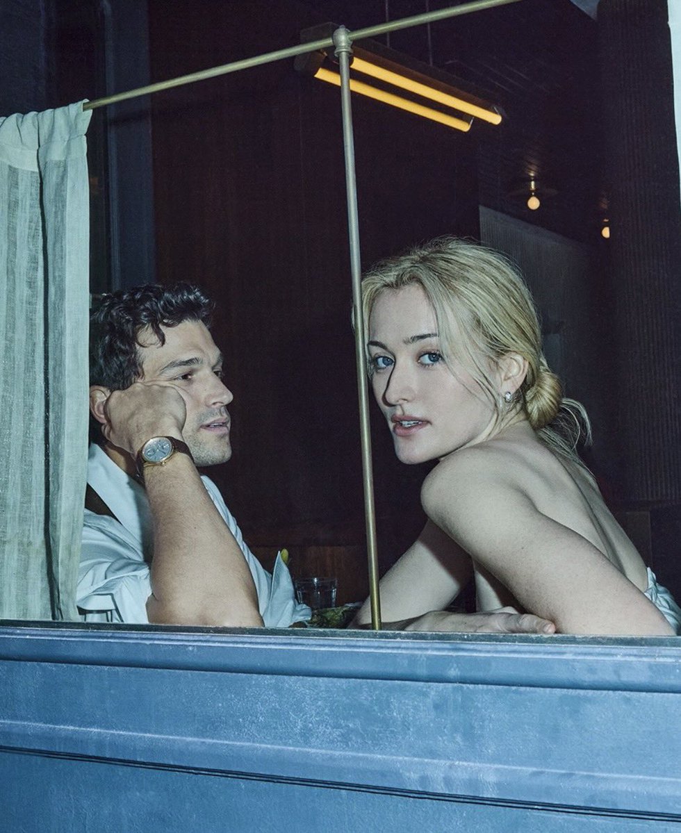 cryIngwsel's tweet image. I'M SO OBSESSED