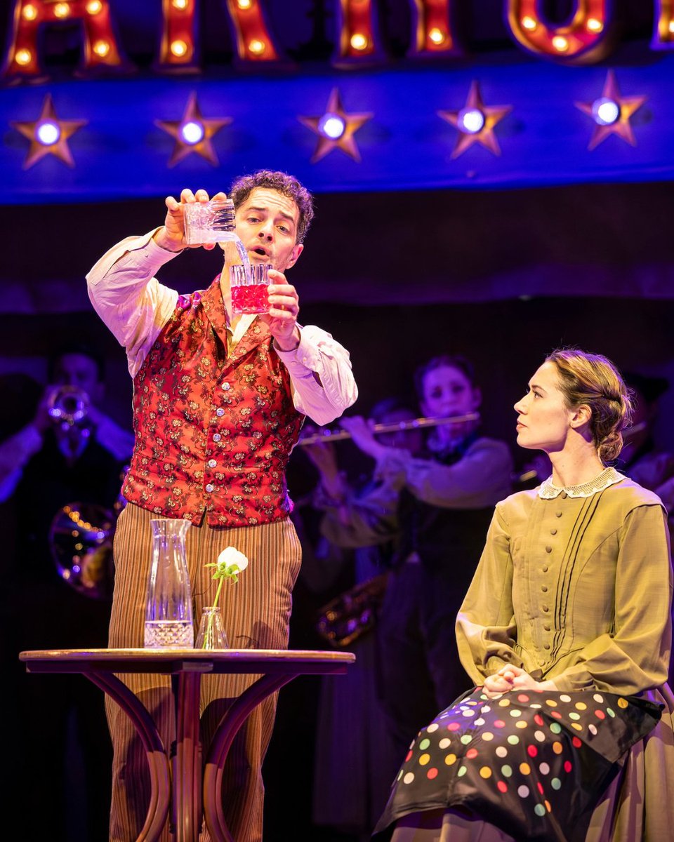 Wyvern Theatre tweet media