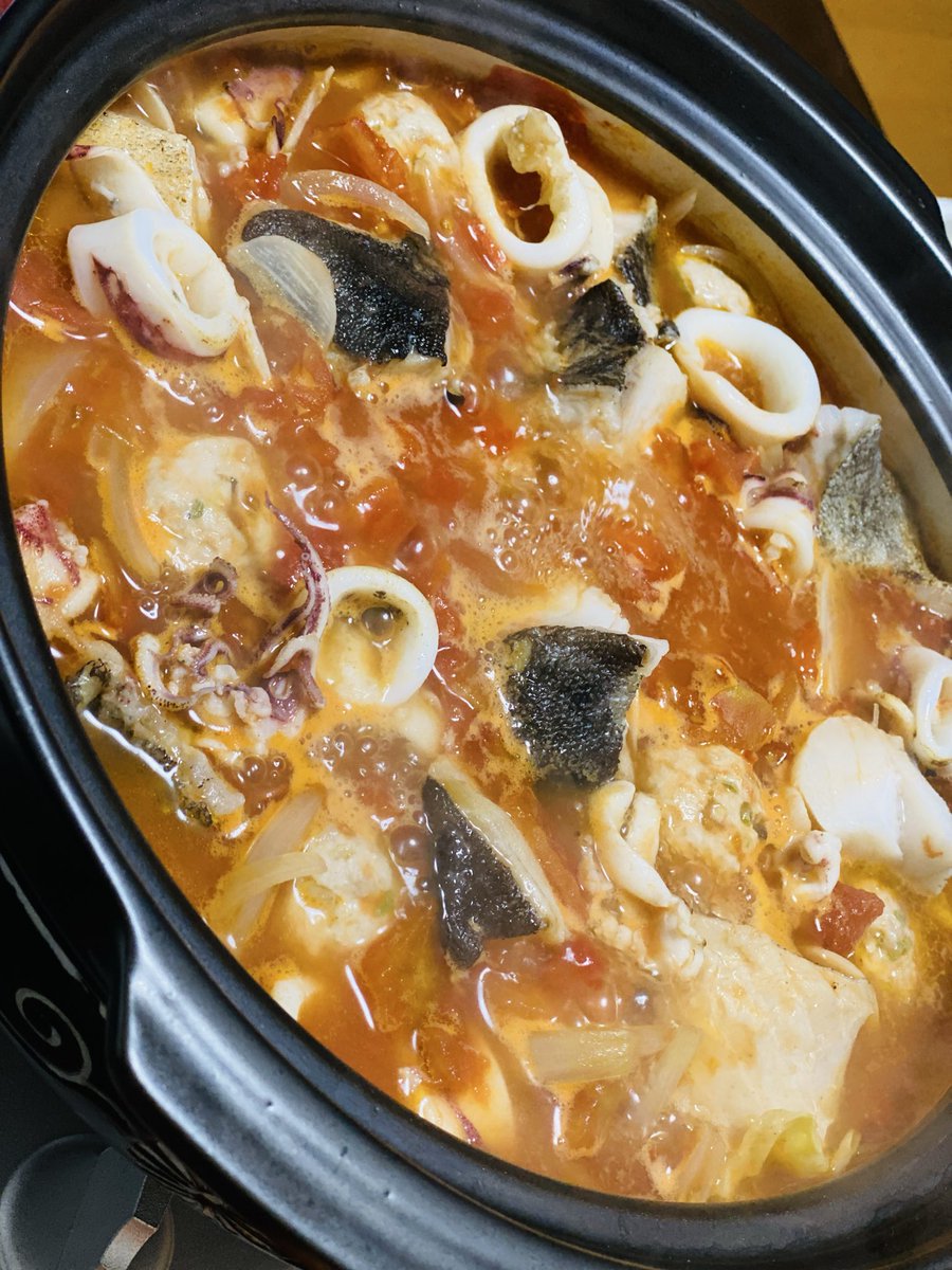 馬刺しとブイヤベース鍋
いただきますっ！