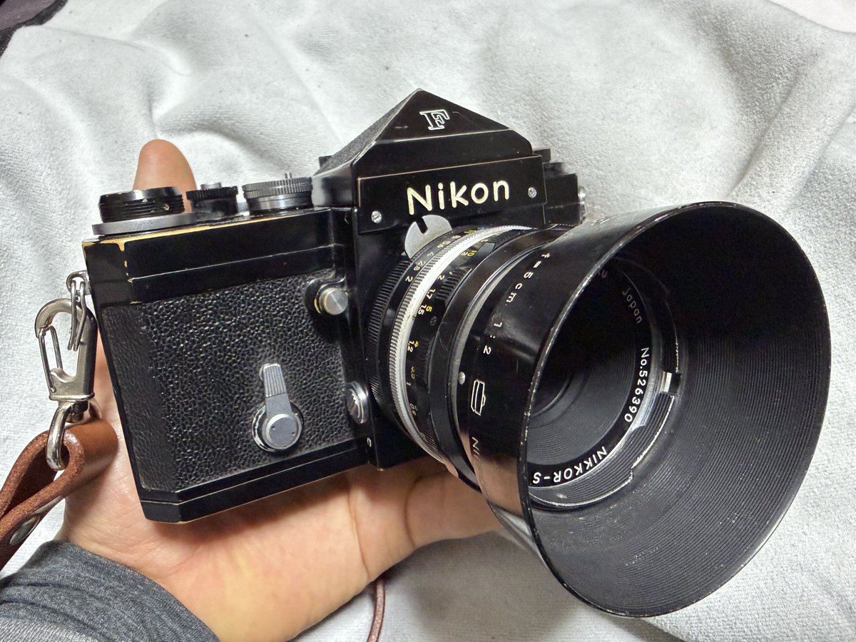 mynewgear Nikkor-s Auto 5cm f2 9枚絞り 某氏がレンズを送ると聞いて