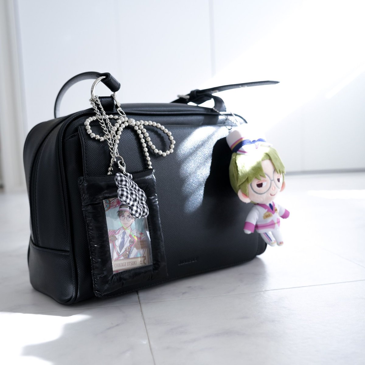 春の現場で使おうかなと思ってMARSLYのフラップボストンバッグ購入