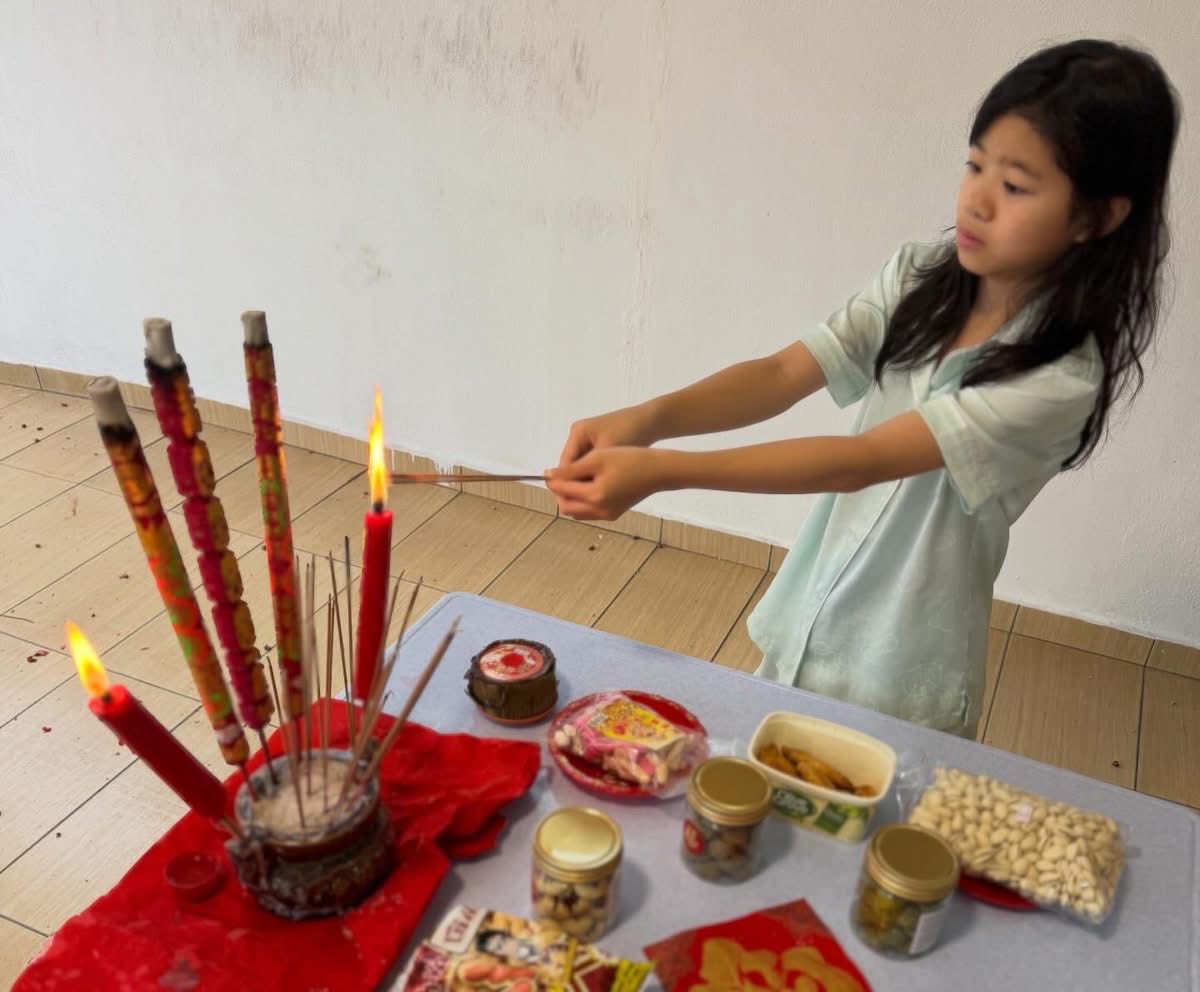 JaniferQueen's tweet photo. 2nd Day of CNY continue - Family &amp; Food https://t.co/pxzclIZr6w