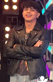 KOKOY DE SANTOS

#BBLGANG
#BubbleGang
#KokoyDeSantos
<a href="/kkydsnts/">KDS™</a>