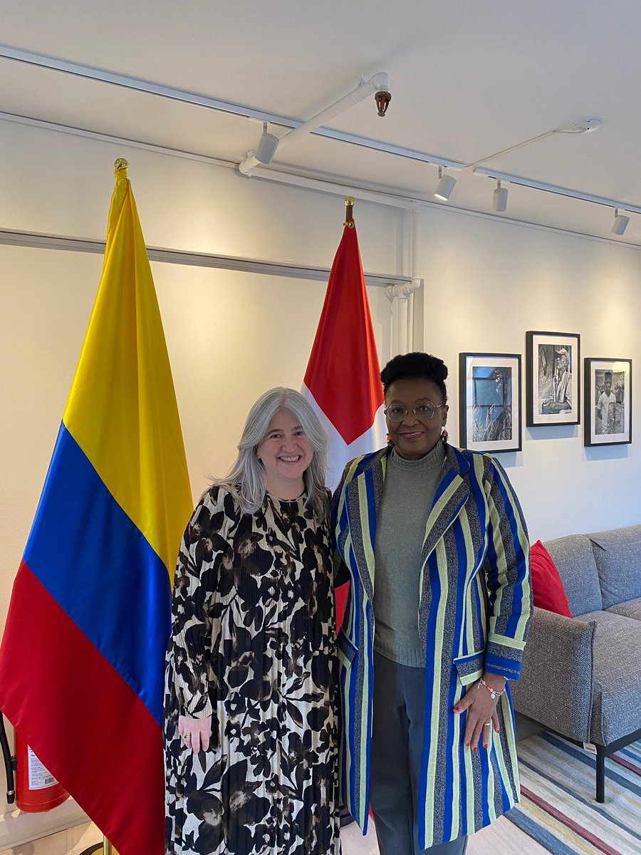 Embajada de Colombia en Dinamarca tweet media