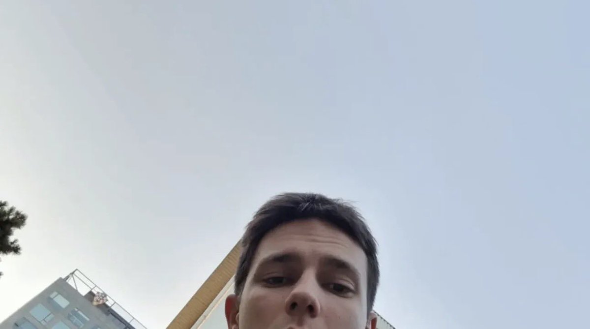 lovrocore's tweet image. he’s sending subliminal messages to lovro #sramhr