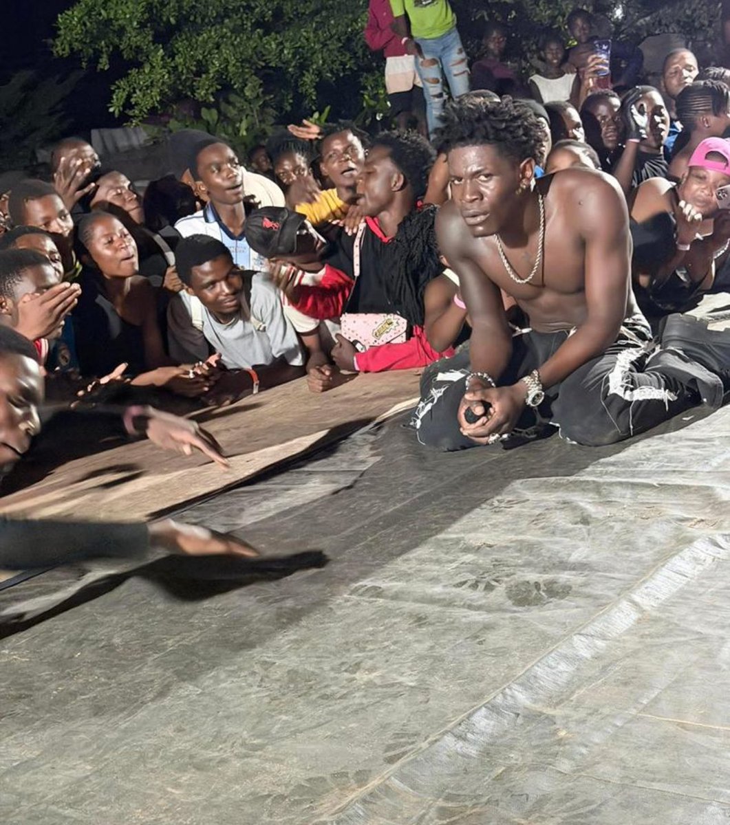 A N D R E W S 👑🇲🇼 tweet media