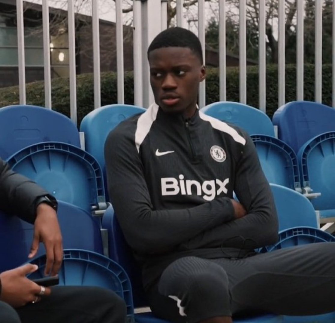 TraderReuben's tweet image. 🚨🎙Mamadou Sarr:

"I prefer to lead by example, I do not speak too much but by my attitude is how I want to explain to the guys."

(@ChelseaFC) #CFC