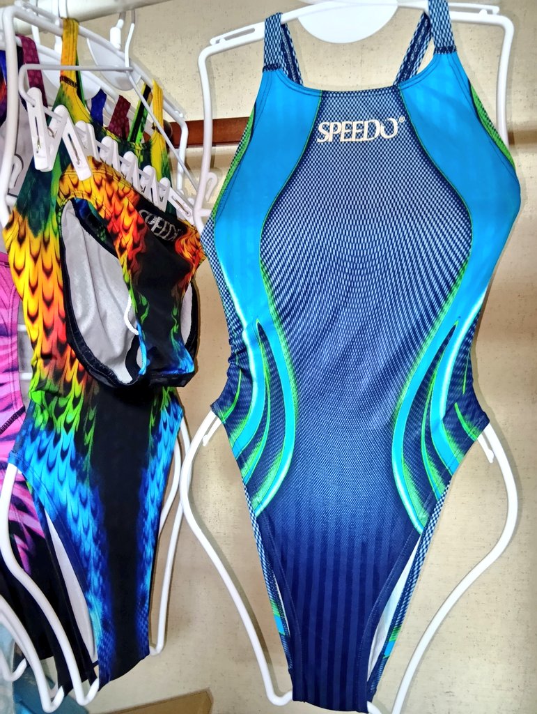 chakusui_kyouei's tweet photo. ド派手にいこうぜ
プレイバック 90′s SPEEDO
#競泳水着 https://t.co/YHvQuawvR0